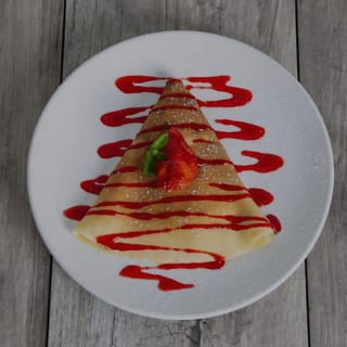 Ricotta strawberry crepe
