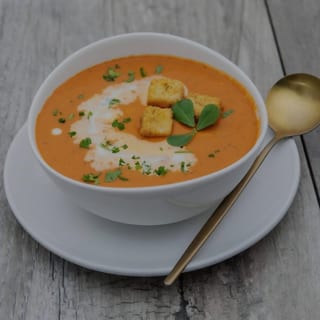 Roasted Tomato & Red pepper soup