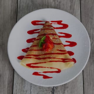 Ricotta Strawberry Crepe